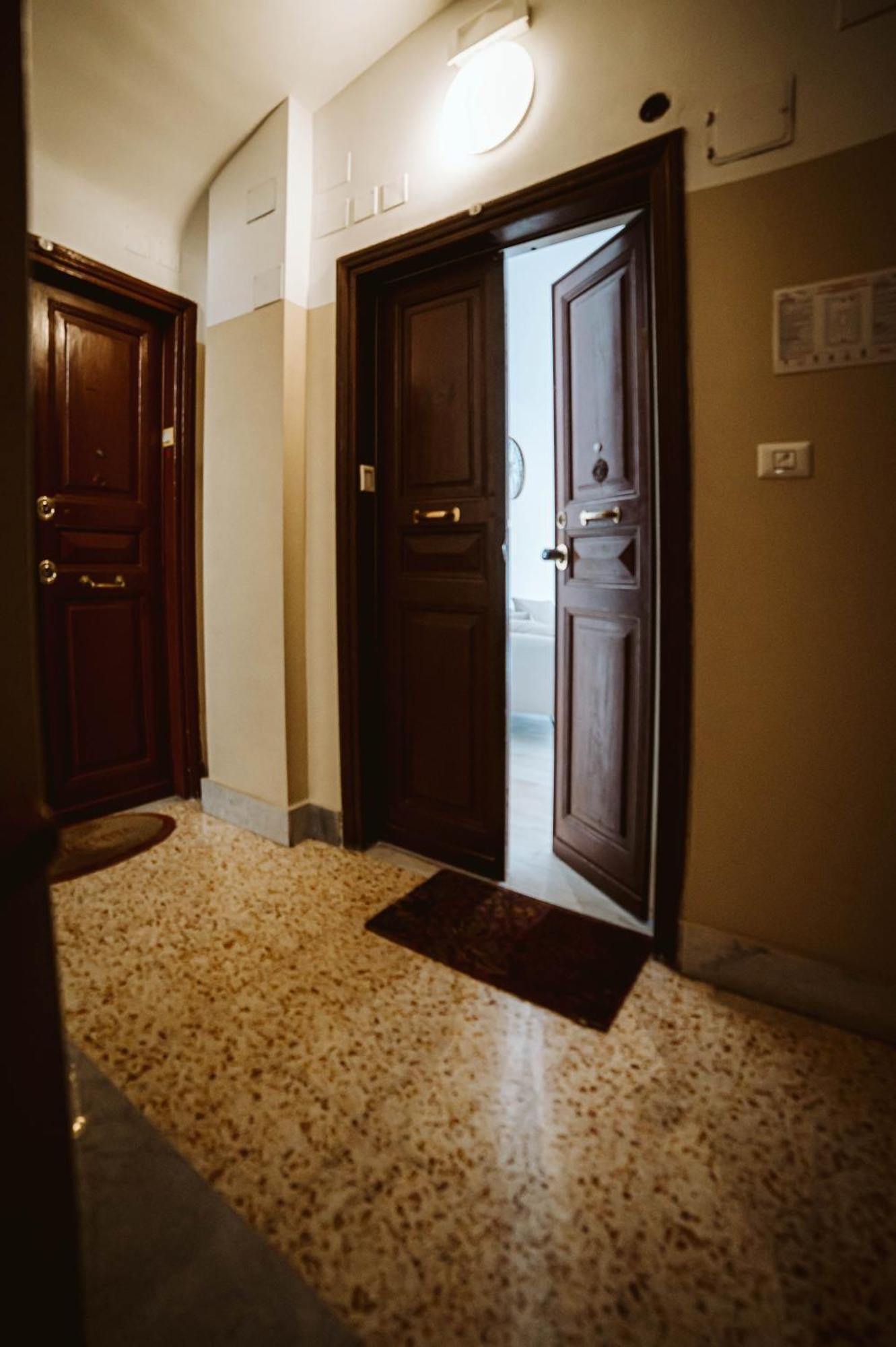 Colosseo Cozy Rooms B&B Rom Exterior foto